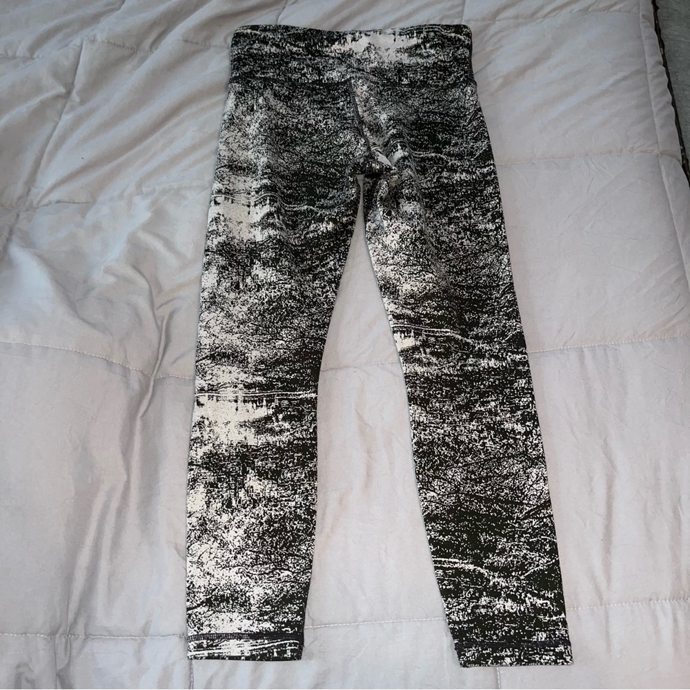 Athletic Crop Leggings Bundle - image 6